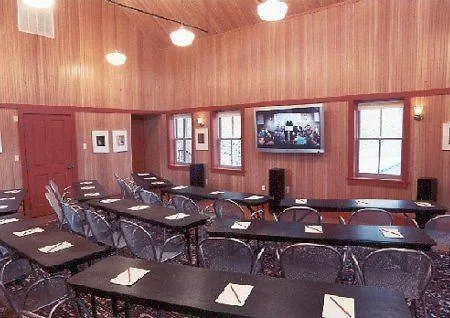 The Porches Inn At Mass Moca 